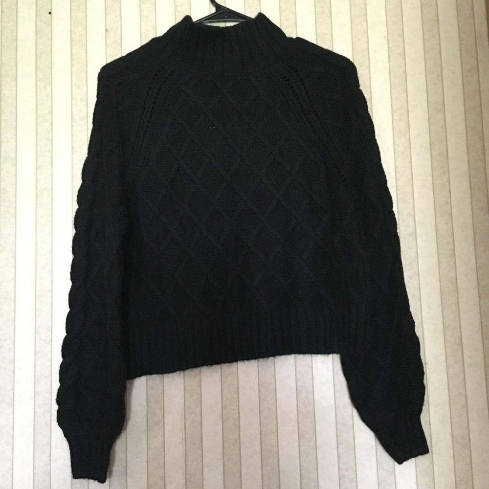 AE MOCK NECK SWEATER